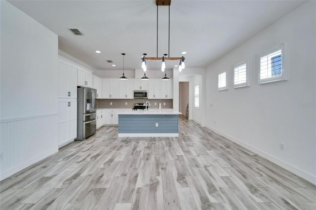 729 WINTERSIDE DRIVE, Apollo Beach, FL 33572