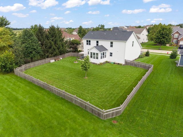13008 Timber Wood Circle, Plainfield, IL 60585