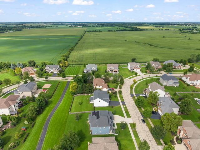 13008 Timber Wood Circle, Plainfield, IL 60585