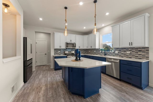13008 Timber Wood Circle, Plainfield, IL 60585