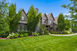 4613 Chalmers Dr, Nashville, TN 37215