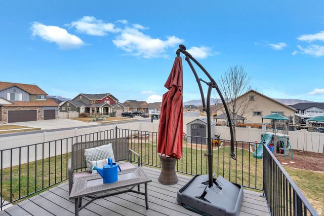 265 E SALEM PARK CIR, Salem, UT 84653
