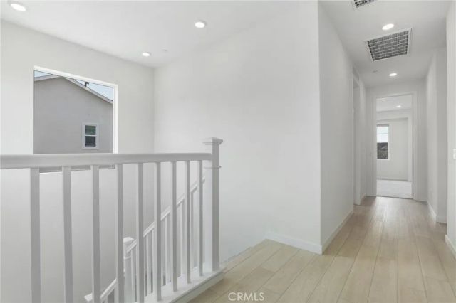 27273 Debut Place, Valencia, CA 91381