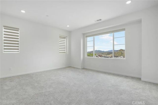 27273 Debut Place, Valencia, CA 91381