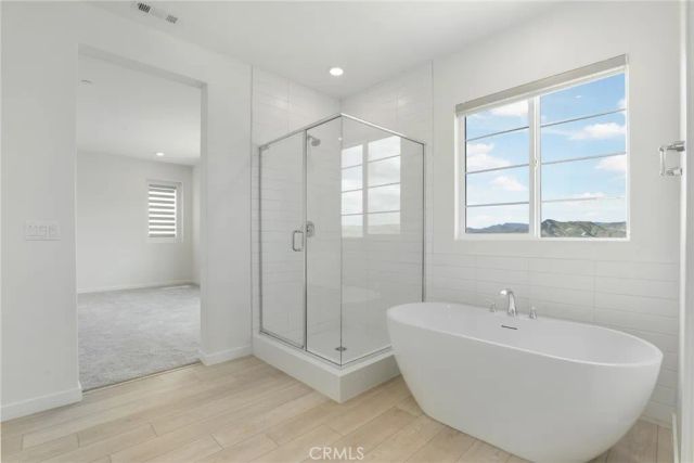 27273 Debut Place, Valencia, CA 91381