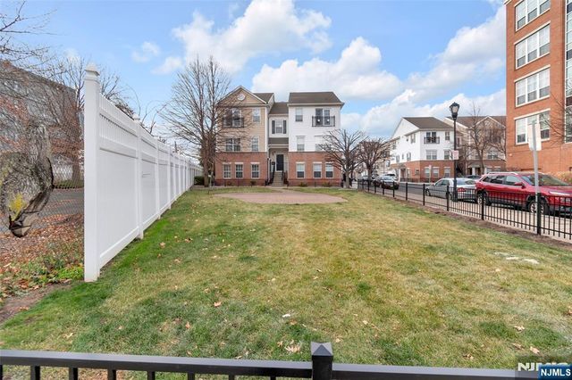 401 Grant Avenue 401, Jersey City, NJ 07305