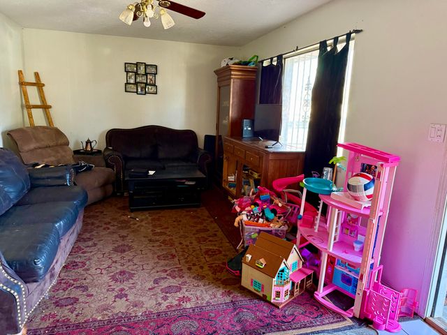 517 Martha Street NE, Albuquerque, NM 87123