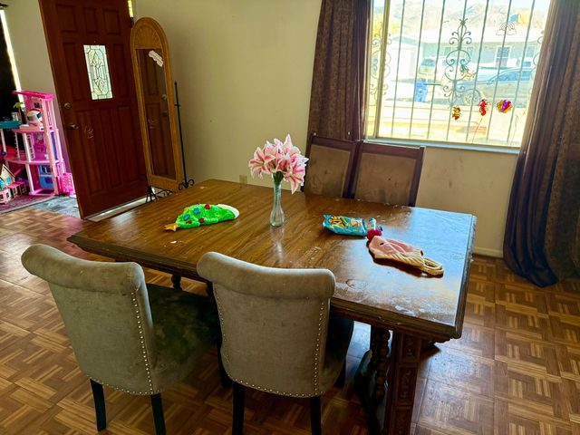 517 Martha Street NE, Albuquerque, NM 87123