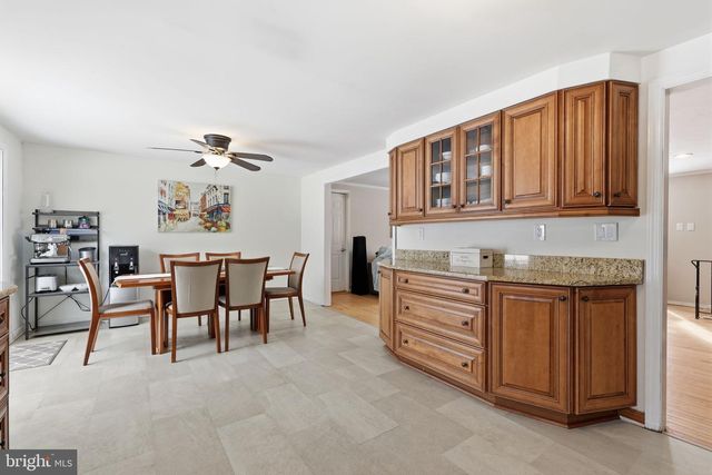 95 LONGVIEW DR, Churchville, PA 18966