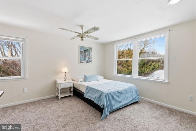 95 LONGVIEW DR, Churchville, PA 18966