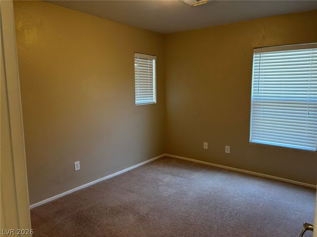 11709 Royal Derwent Drive, Las Vegas, NV 89138