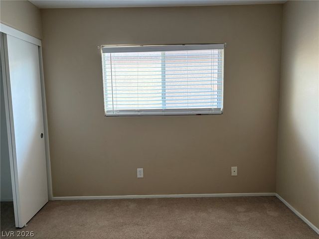 11709 Royal Derwent Drive, Las Vegas, NV 89138