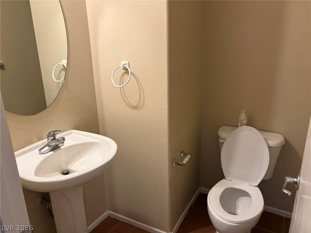 11709 Royal Derwent Drive, Las Vegas, NV 89138