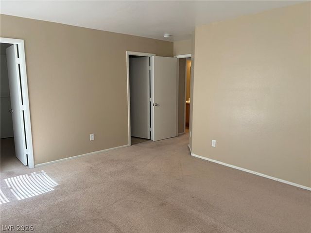 11709 Royal Derwent Drive, Las Vegas, NV 89138