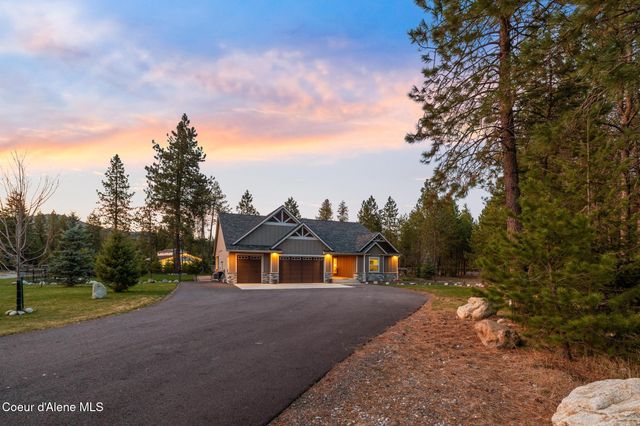5867 W SPARROWHAWK DR, Rathdrum, ID 83858