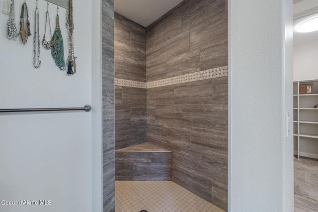5867 W SPARROWHAWK DR, Rathdrum, ID 83858