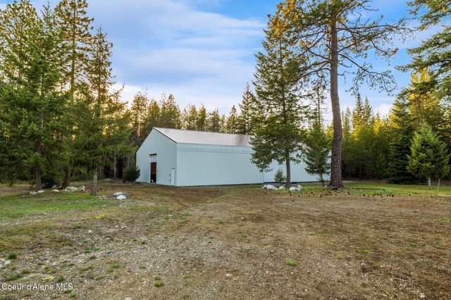5867 W SPARROWHAWK DR, Rathdrum, ID 83858