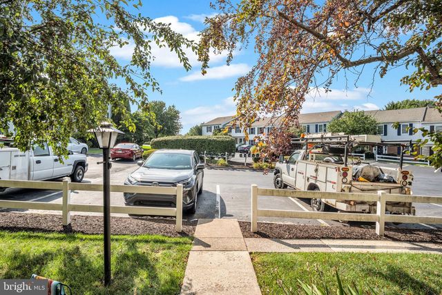 630 ALLENVIEW DR, Mechanicsburg, PA 17055