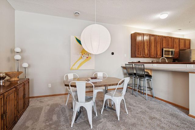 4745 Blaine Avenue 509, Inver Grove Heights, MN 55076