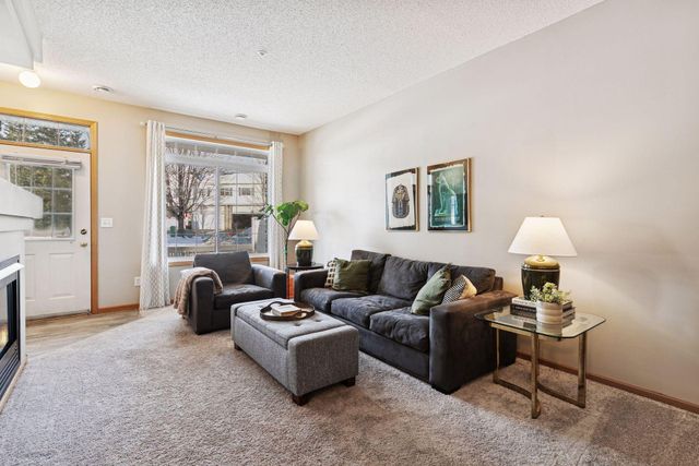 4745 Blaine Avenue 509, Inver Grove Heights, MN 55076