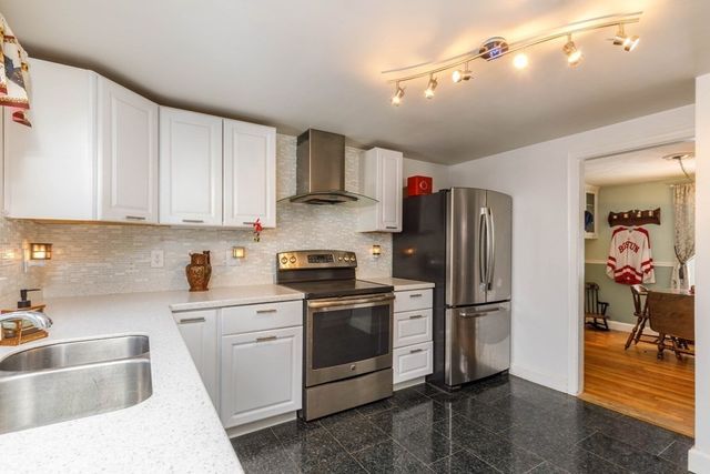 46 Bickford Hill Road, Gardner, MA 01440