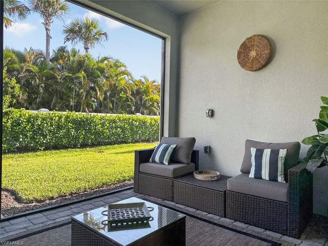 8841 Oceana WAY, Naples, FL 34114