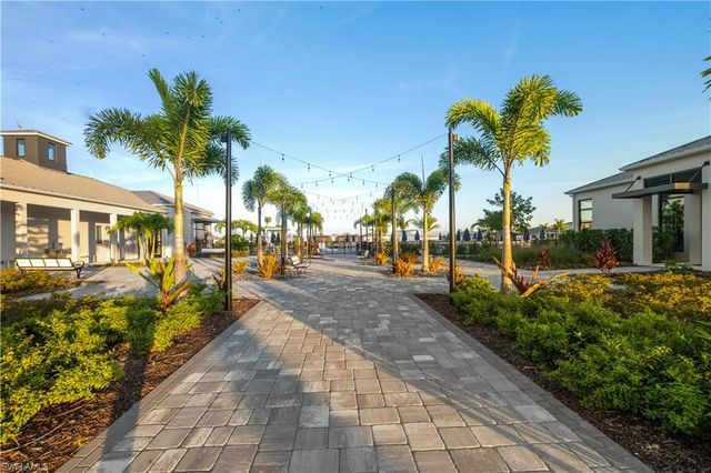 8841 Oceana WAY, Naples, FL 34114