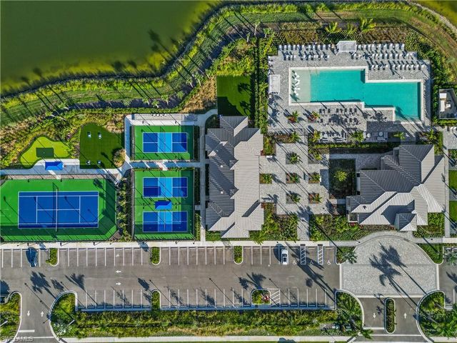 8841 Oceana WAY, Naples, FL 34114