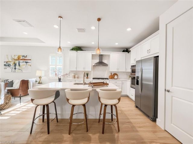 8841 Oceana WAY, Naples, FL 34114