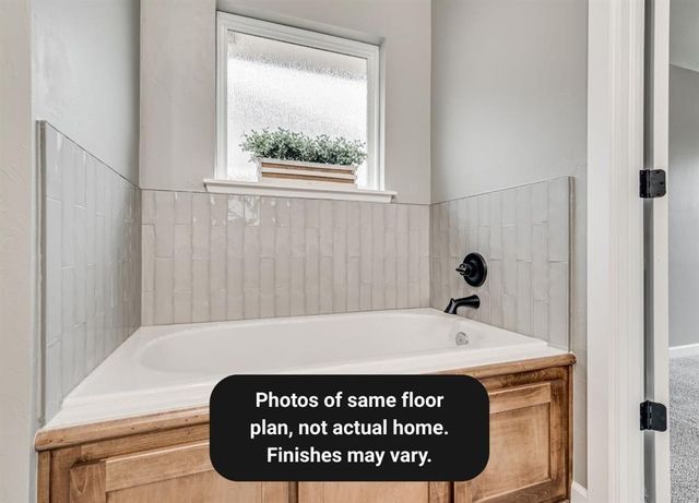 1104 Wisteria Way, Noble, OK 73068