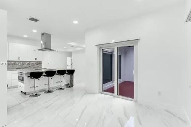 4127 NE 30th St, Homestead, FL 33033