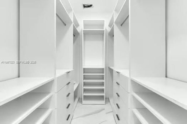 4127 NE 30th St, Homestead, FL 33033