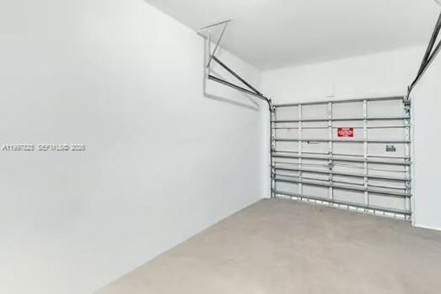 4127 NE 30th St, Homestead, FL 33033