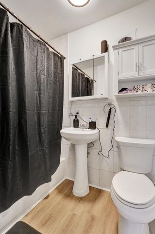 5604 Garden Avenue, West Palm Beach, FL 33405