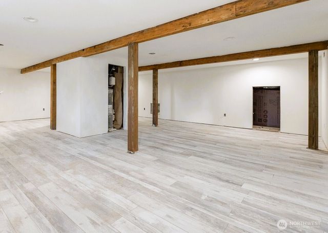 24507 Meridian Avenue E, Graham, WA 98338