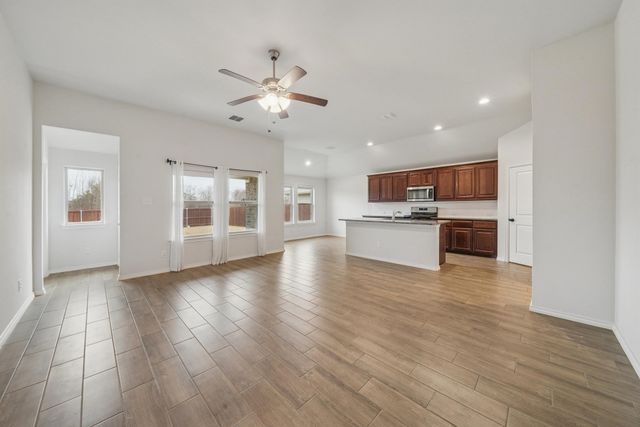 5652 Huffines Boulevard, Royse City, TX 75189