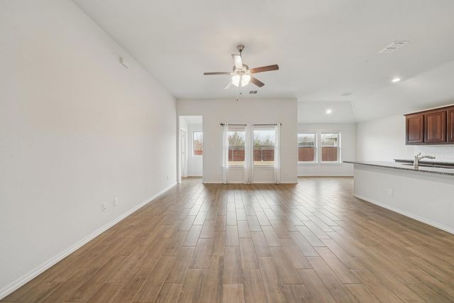 5652 Huffines Boulevard, Royse City, TX 75189