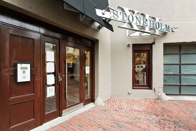 12 Stoneholm 426, Boston, MA 02115