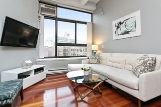 12 Stoneholm 426, Boston, MA 02115