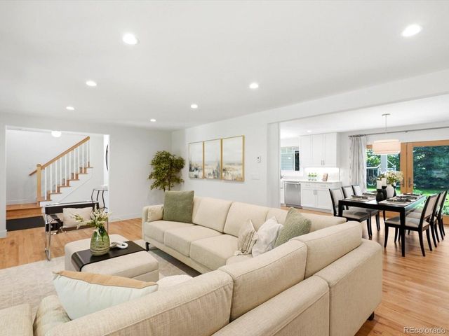8140 Meadowdale Ct, Longmont, CO 80503