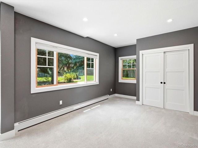 8140 Meadowdale Ct, Longmont, CO 80503