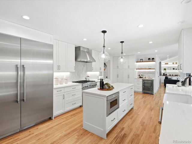 8140 Meadowdale Ct, Longmont, CO 80503