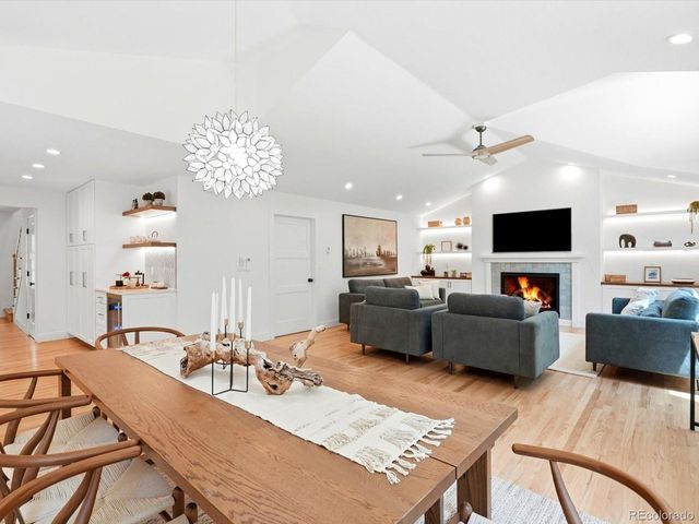 8140 Meadowdale Ct, Longmont, CO 80503