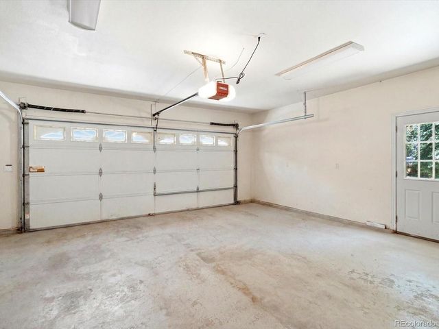 8140 Meadowdale Ct, Longmont, CO 80503