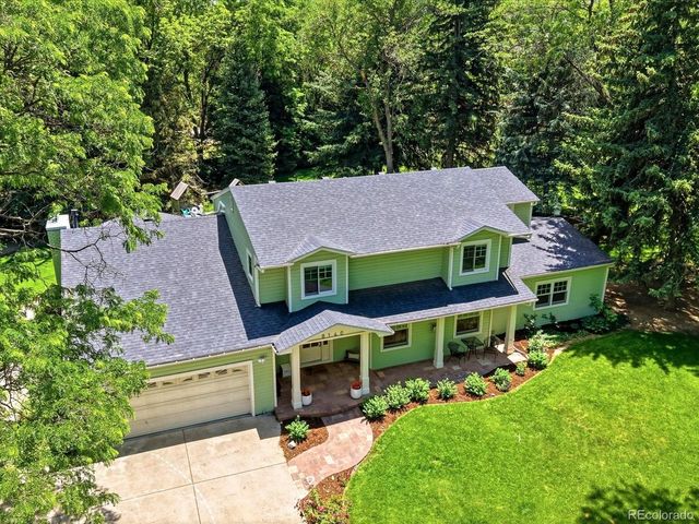 8140 Meadowdale Ct, Longmont, CO 80503