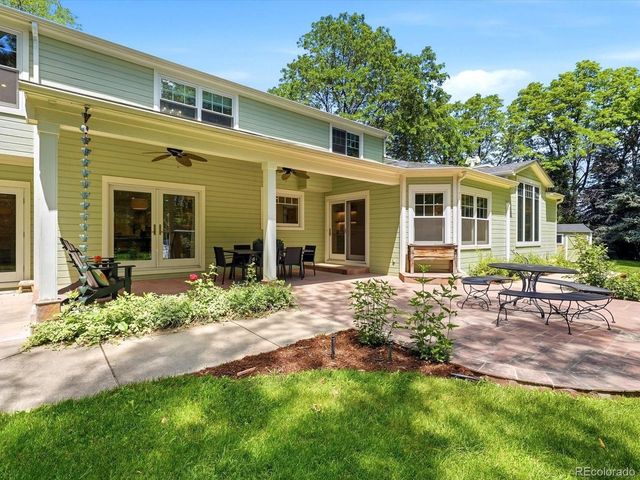 8140 Meadowdale Ct, Longmont, CO 80503