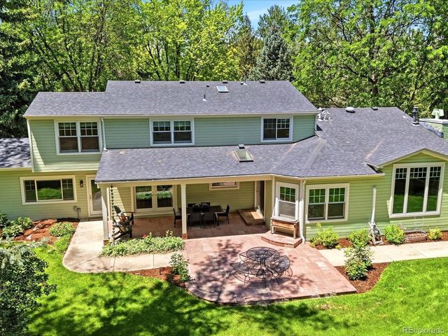 8140 Meadowdale Ct, Longmont, CO 80503