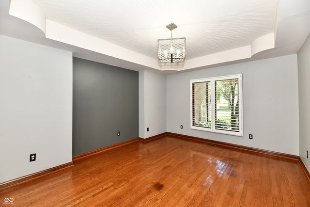 1324 Eagle Valley Drive, Greenwood, IN 46143
