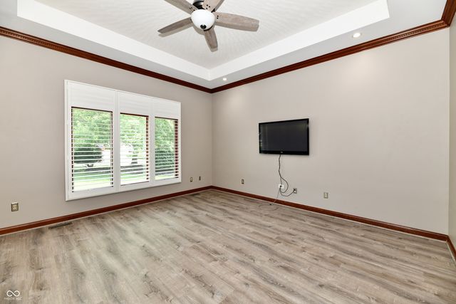 1324 Eagle Valley Drive, Greenwood, IN 46143