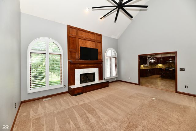 1324 Eagle Valley Drive, Greenwood, IN 46143